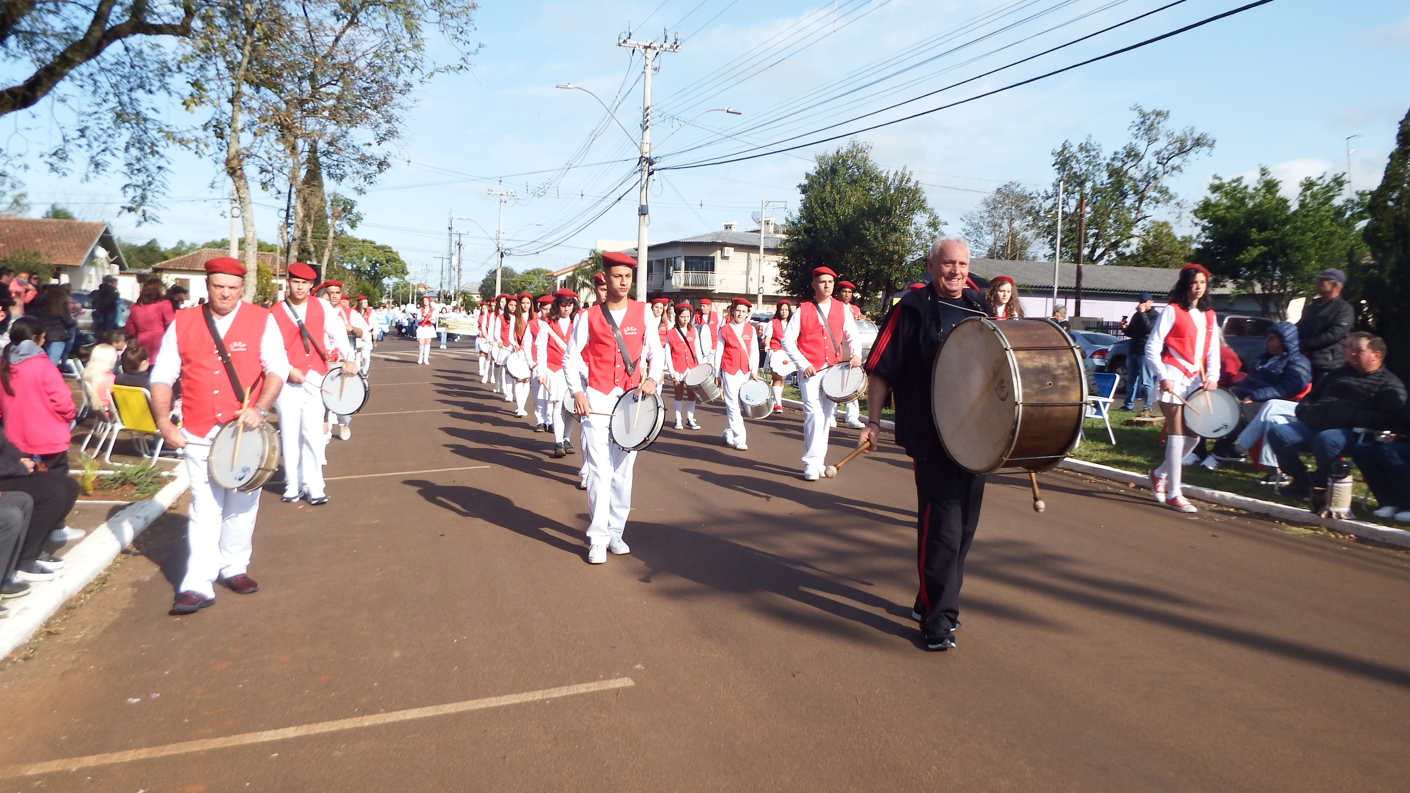 tucunduva terá desfile